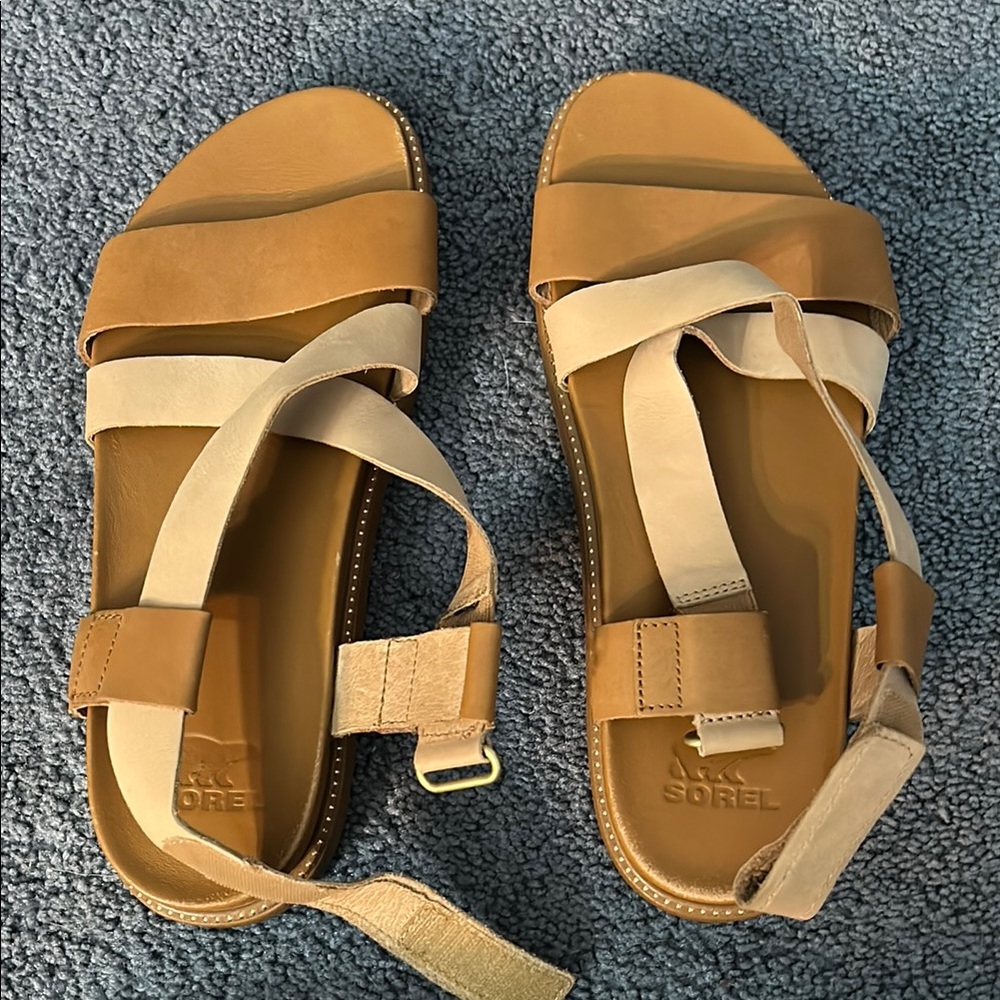 Sorel Women's Brown and Tan Strappy Sandals